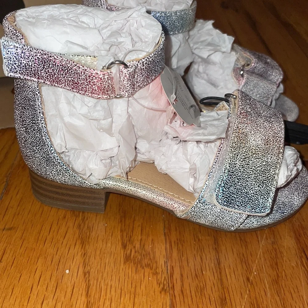 NEW Toddler GLITTER SPARKLE unicorn rainbow heel dress shoe color heel shoe 7